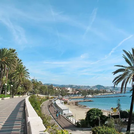 Nyaraló La Nascosta 300s San Remo